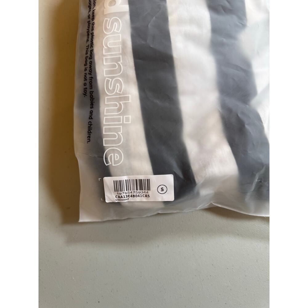 NWT Cupshe Black White Stripe Romper Cover Up Sleeveless Size Small - Picture 7 of 7